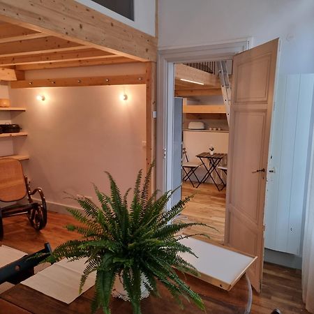 Coq Bleu Apartment Реймс Екстериор снимка
