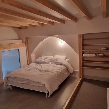 Coq Bleu Apartment Реймс Екстериор снимка